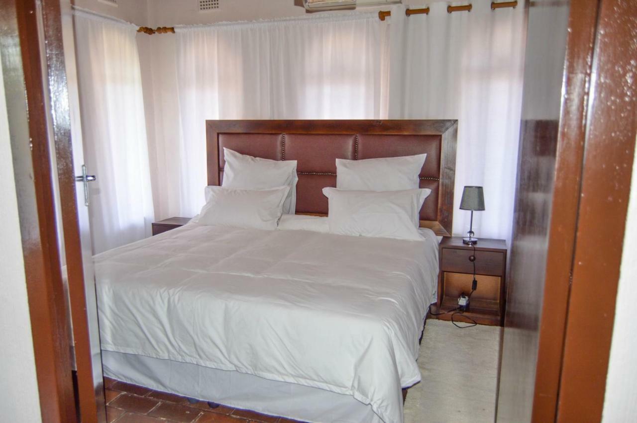 Emangunini Guest House Richards Bay Luaran gambar