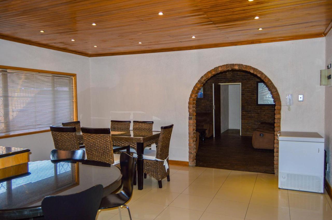 Emangunini Guest House Richards Bay Luaran gambar