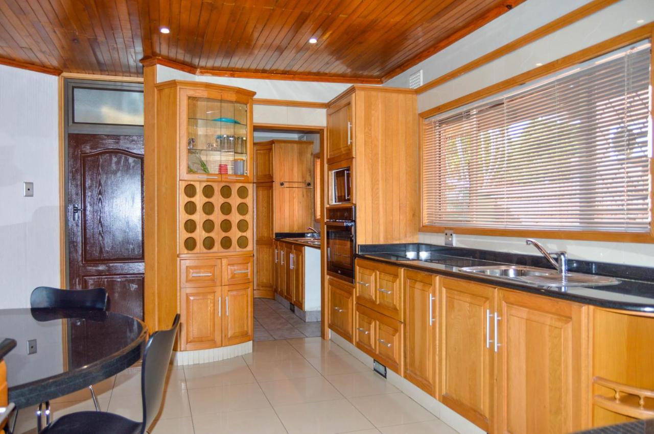 Emangunini Guest House Richards Bay Luaran gambar